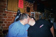 kiss.jpg