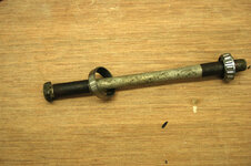 earles bolt new.jpg