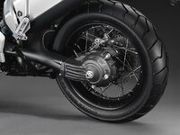 2010-yamaha-XT1200Z-Super-Tenere_VPBC5_detail_001_tcm42-356155_600x600_100KB.jpg