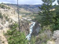 Yellowstone1.JPG