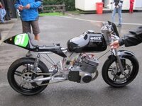 Loveless51_1_0810.jpg