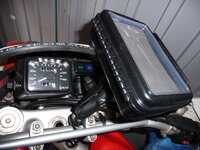 gps holder front view 800x600.jpg