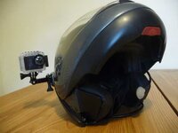 helmetlr.jpg