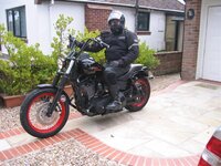 Harley FXDB 9 Aug 2011 001 (Small).jpg