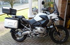 R1200gs SE 002 DAY SOLD ukgser.jpg