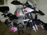 bmw033.jpg