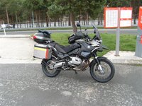 SL740002 (Small).JPG