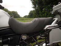 bmw 1150 seat2.jpg bmw 1150 seat2.jpg