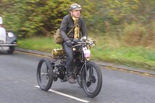 1899DeDion-Bouton-tricycle.jpg