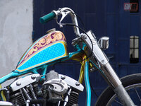 metal flake 1.jpg