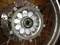 Front disc off - disc seats.jpg