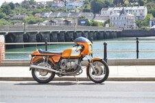 r90s 1.jpg
