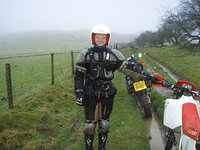 236810674-M.jpg