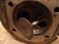 r100 head1.jpg