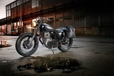 yamaha-sr400-gibbon-slap-1 (Mobile).jpg