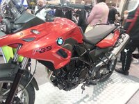 700-c.jpg