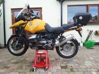 R1150GS on Lift (2).jpg