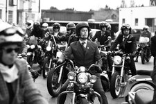 Distinguished-Gentlemens-Ride-Sam-Christmas-1.jpg
