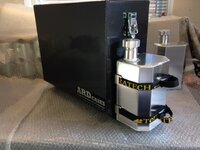 photo new 3l bottle on box.jpg