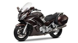 2013-Yamaha-FJR1300A-EU-Magnetic-Bronze-Studio-007.jpg