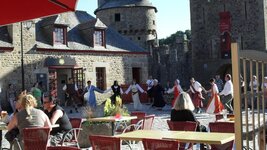 Fougeres 2.jpg