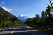 Mt Robson2.jpg