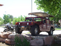 utah bike and hummer.jpg