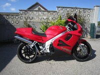 VFR 750-1.jpg