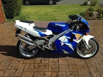 RGV2503.jpg