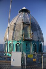 sellin diving bell.jpg
