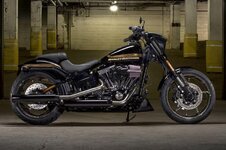 Harley-Davidson-Pro-Street-Breakout.jpg