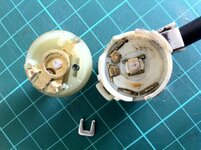 Switch internals.jpg Switch internals.jpg