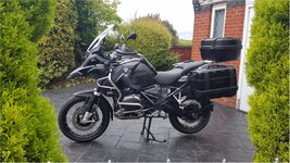 Givi Trekker 4.jpg
