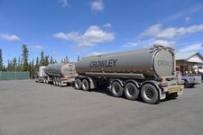 Fuel truck Tok.jpg