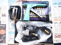 1 Item in Raidbox, pump, tyre plugger, disc lock.jpg