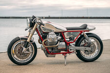 12_02_2018_Craig_Rodsmith_Moto_Guzzi_V7_Turbo_cafe_racer_pipeburn_03.jpg