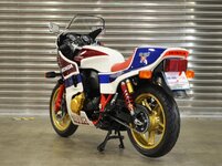 cb1100typer-05.jpg