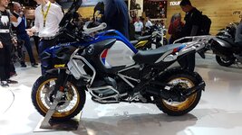 6F945761-9852-4EC8-BCEB-07759D0B4069.jpeg