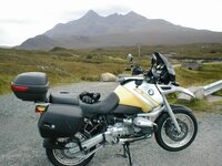 bmw_skye1.jpg