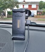 1. Mount on windscreen.jpg