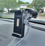 2. Mount on windscreen.jpg