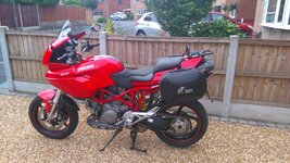 2018 Ducati 1100 Multistrada ('08mod) (18-19).jpg