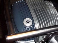 oil filler cap.jpg