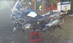 R1200GSA on Lift.jpg