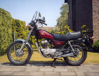 CM250C_2.jpg