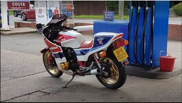 Honda fill up.JPG