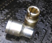 broken socket.jpg