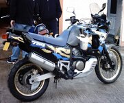 africatwin.jpg