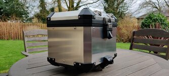 Top Box Silver 1.jpg