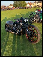 4C5A9EC6-C6A2-41C3-B5AD-748A6E40D135.jpg